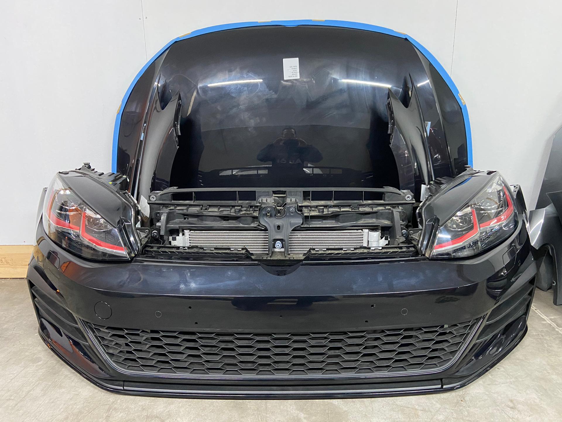 Volkswagen Golf 7 GTI Facelift Complète front TIZ Autoparts