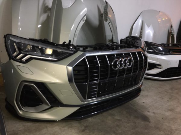 AUDI_Q3