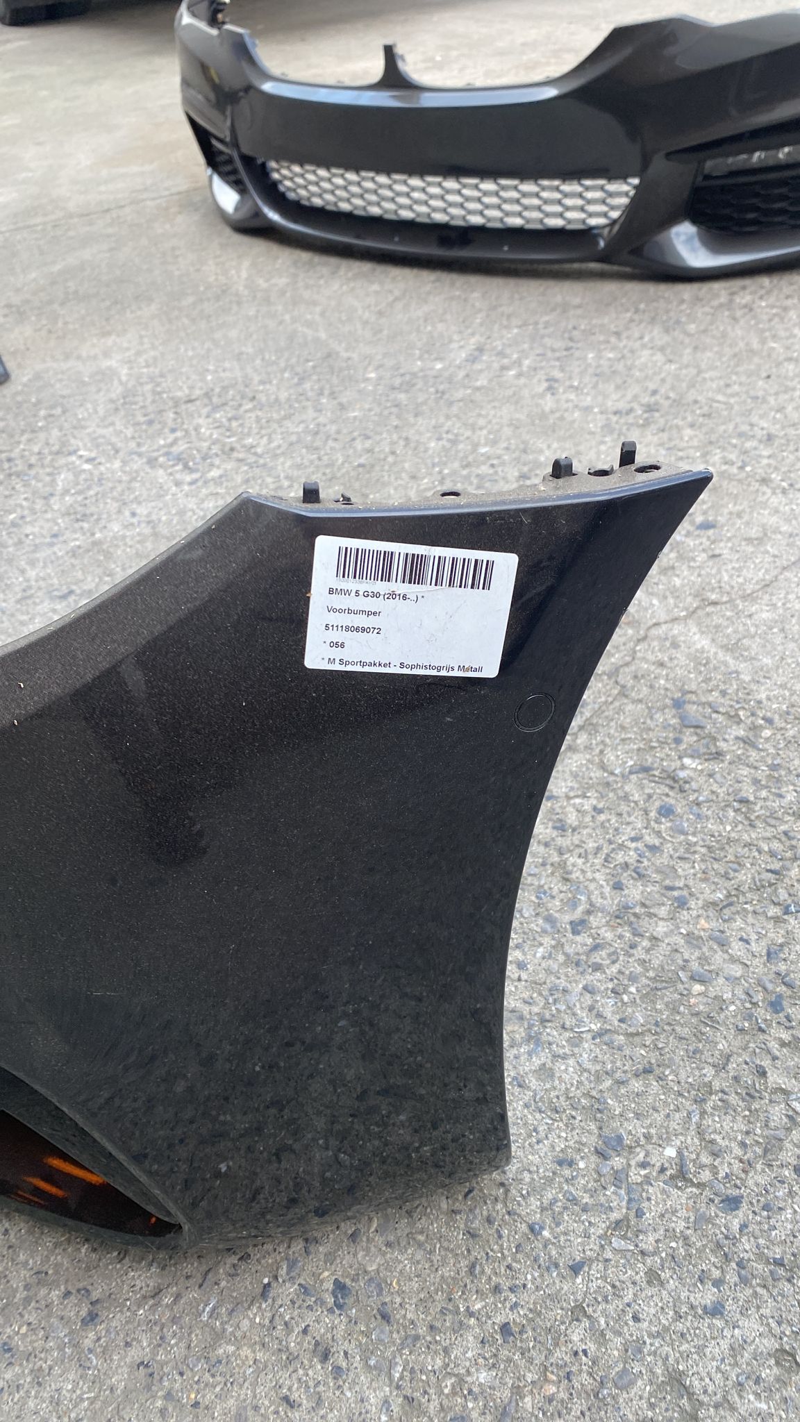 P0006_BMW_SERIE_5_G30_M_PACK_6_PDC_SOPHISTOGRAU_TIZ_AUTOPARTS5