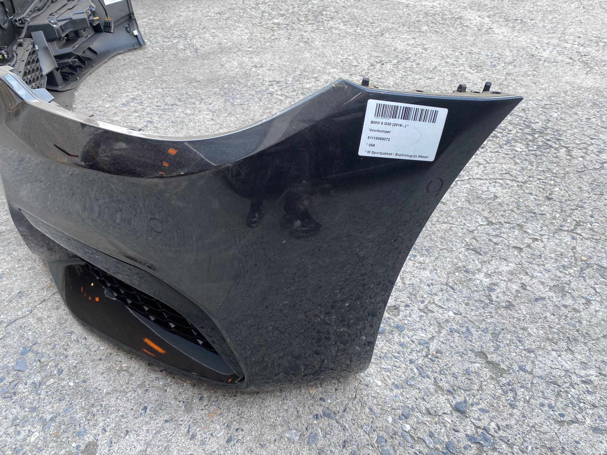 P0007_BMW_SERIE_5_G30_M_PACK_6_PDC_SOPHISTOGRAU_TIZ_AUTOPARTS3