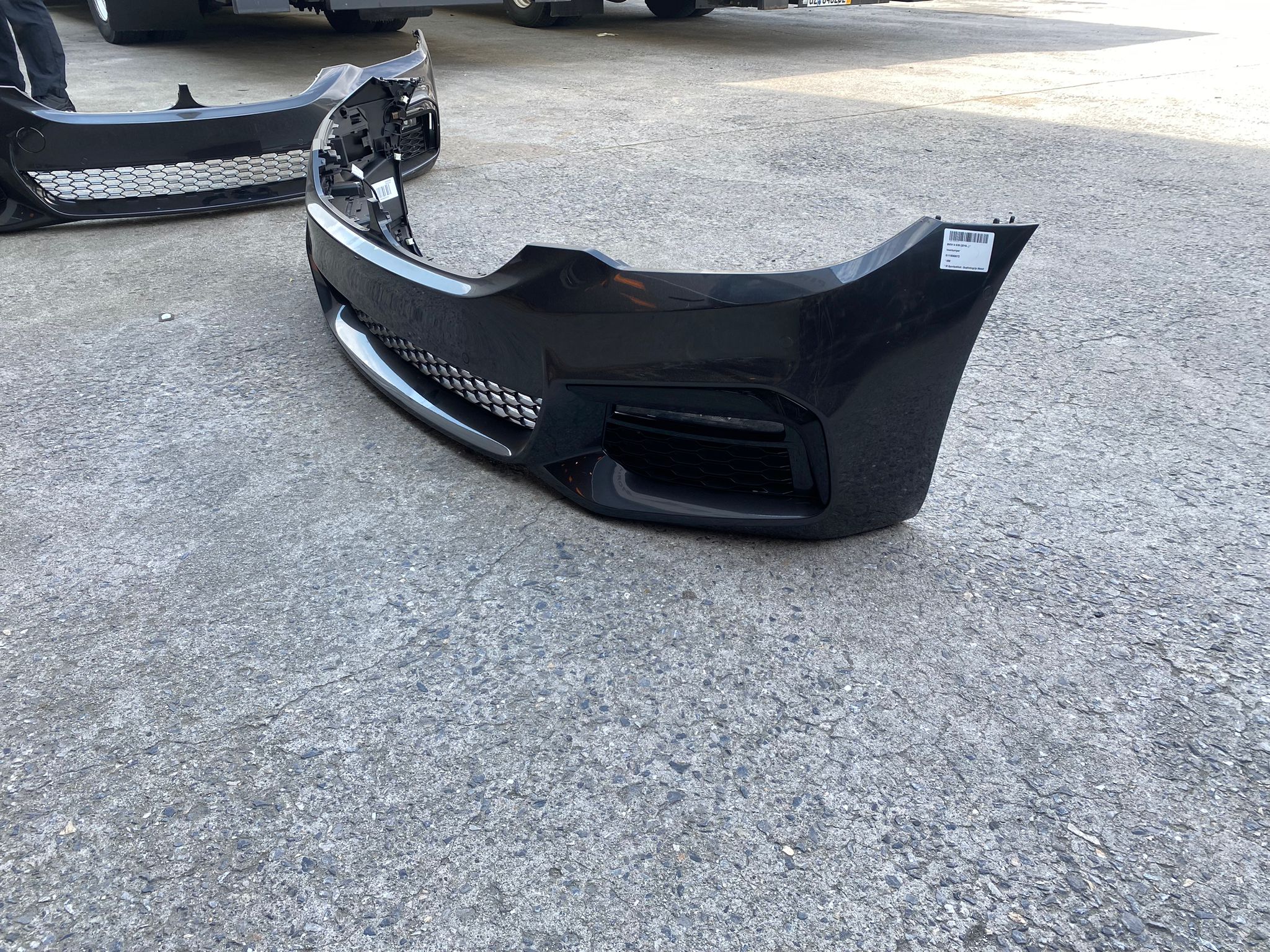 P0007_BMW_SERIE_5_G30_M_PACK_6_PDC_SOPHISTOGRAU_TIZ_AUTOPARTS5