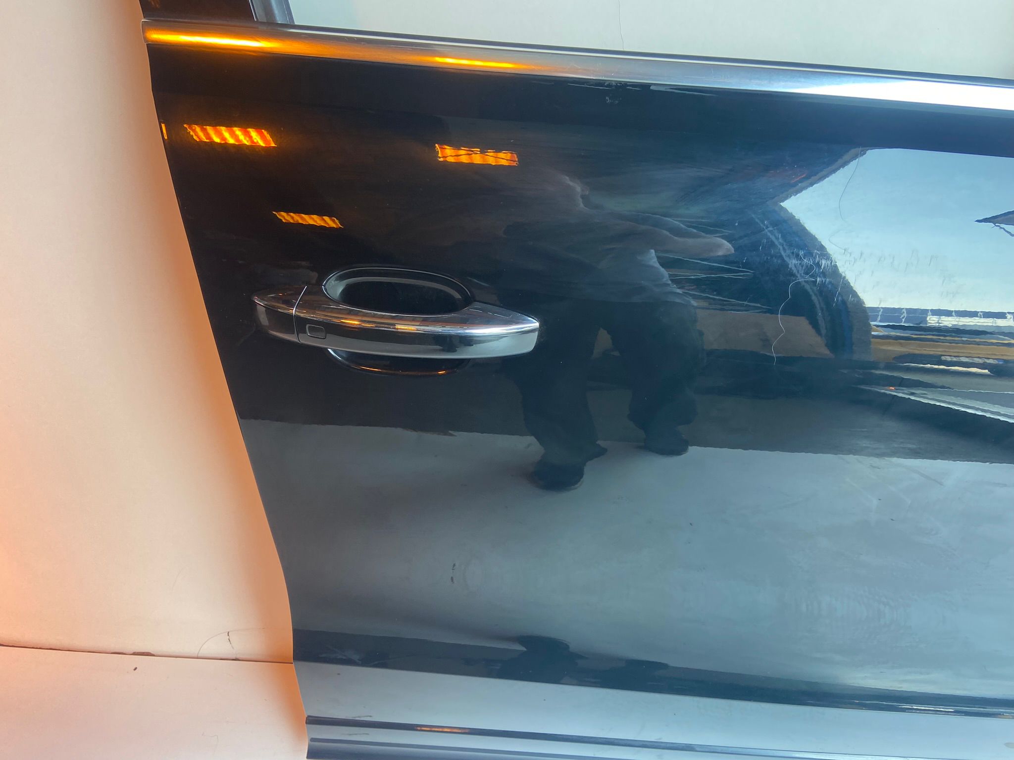 D0201_AUDI_Q5_8R_TIZ_AUTOPARTS_porte_avant_droite_3