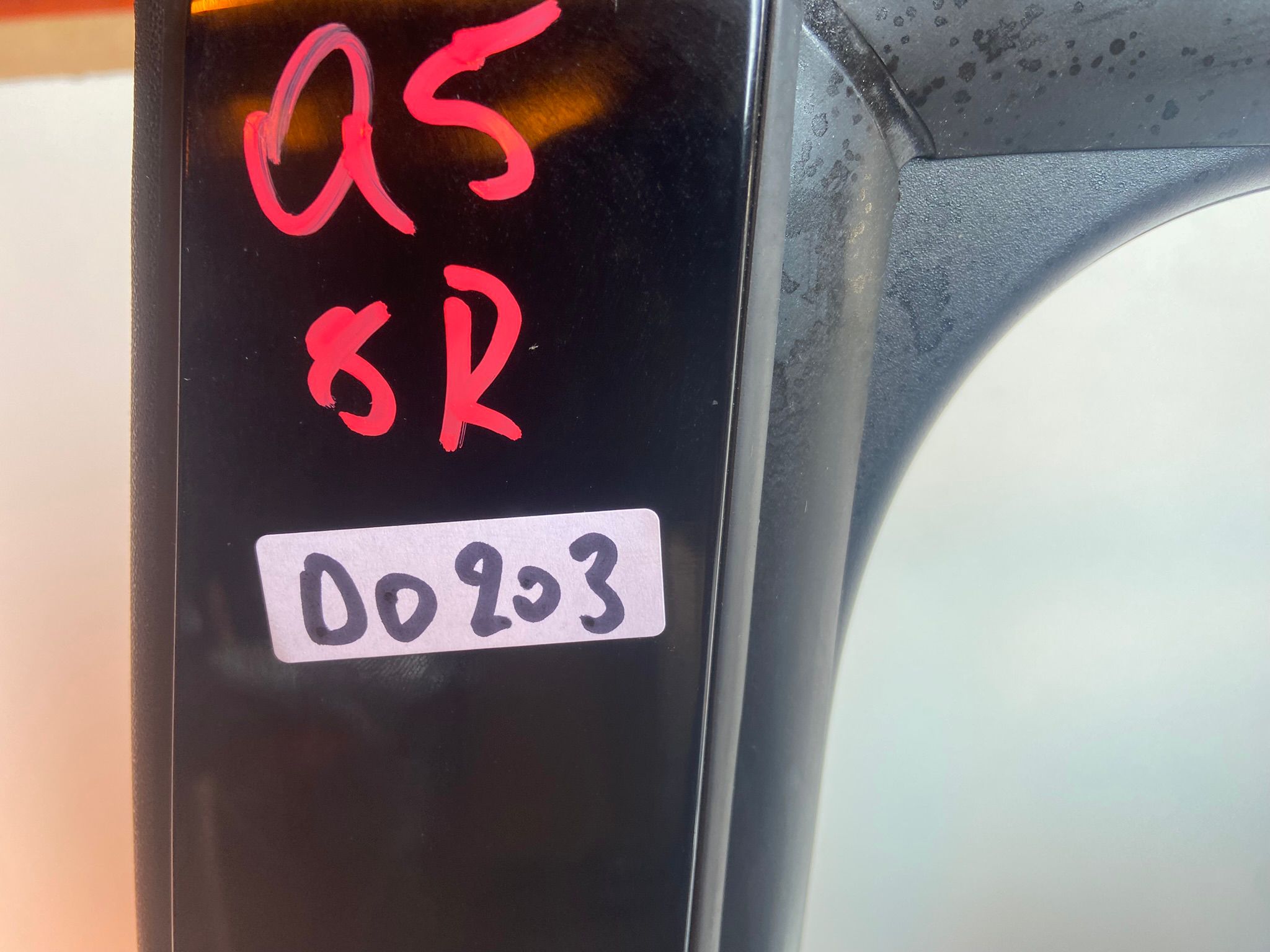 D0203_AUDI_Q5_8R_TIZ_AUTOPARTS_porte_arriere_gauche_5