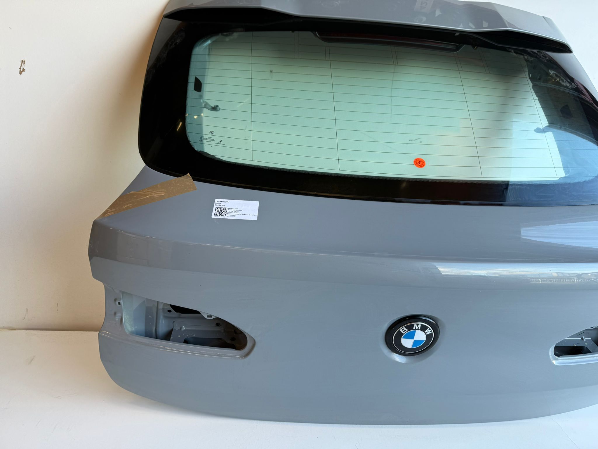 Coffre_arriere_brooklyn_grau_BMW_X4_G02_G01_TIZ_AUTOPARTS_3