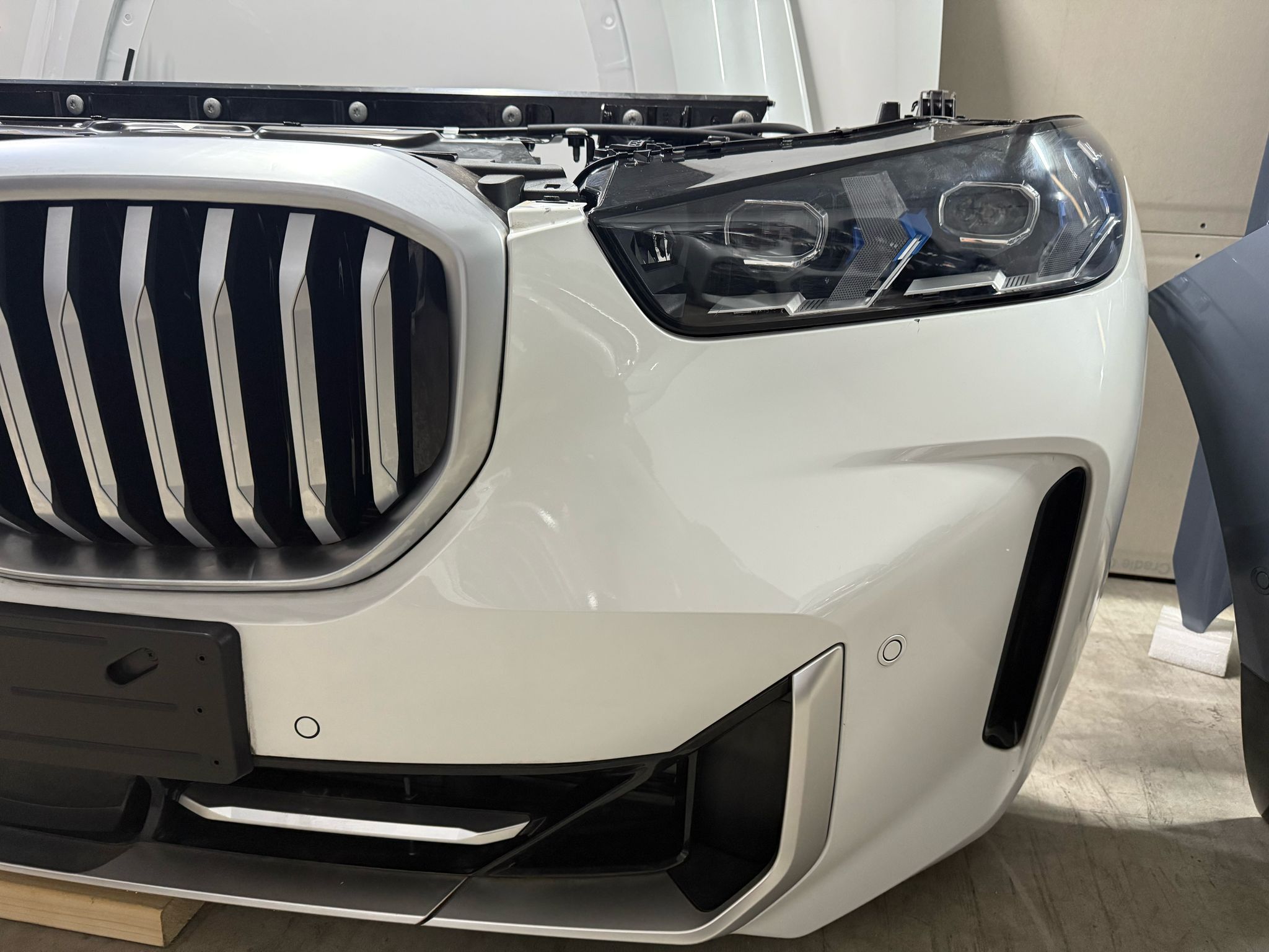BMWX6_X5_G06LCI_VORKOOP_VOORKOP_FACE_AVANT_TIZ_AUTOPARTS_Whitepearl_5