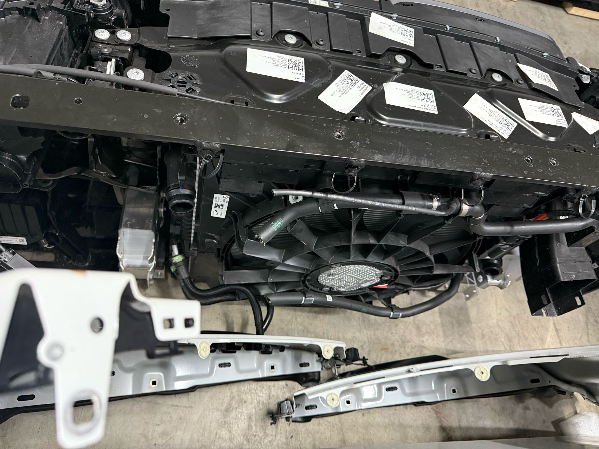 BMWX6_X5_G06LCI_VORKOOP_VOORKOP_FACE_AVANT_TIZ_AUTOPARTS_Whitepearl_8